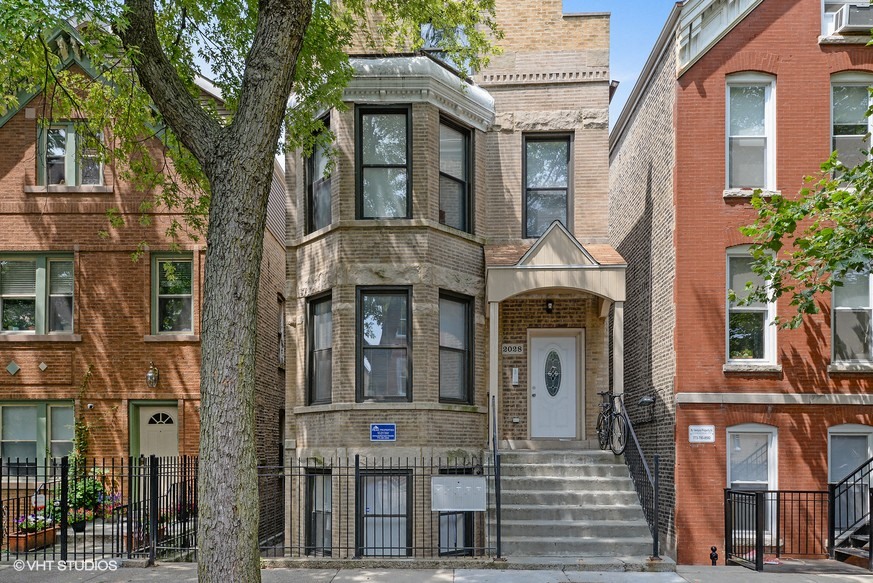 2028 N. Winchester Ave. 2028 N. Winchester Ave., Chicago, IL 60614 Bucktown - Leasing by Cross Street